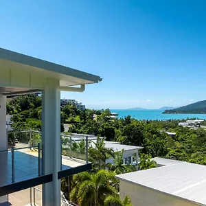 Airlie Summit Australia